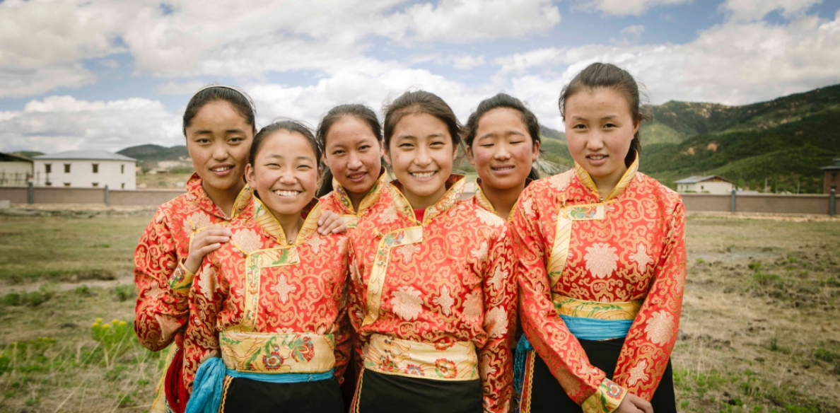 At Twenty-Five, She Carried the Weight of an Entire Brewery